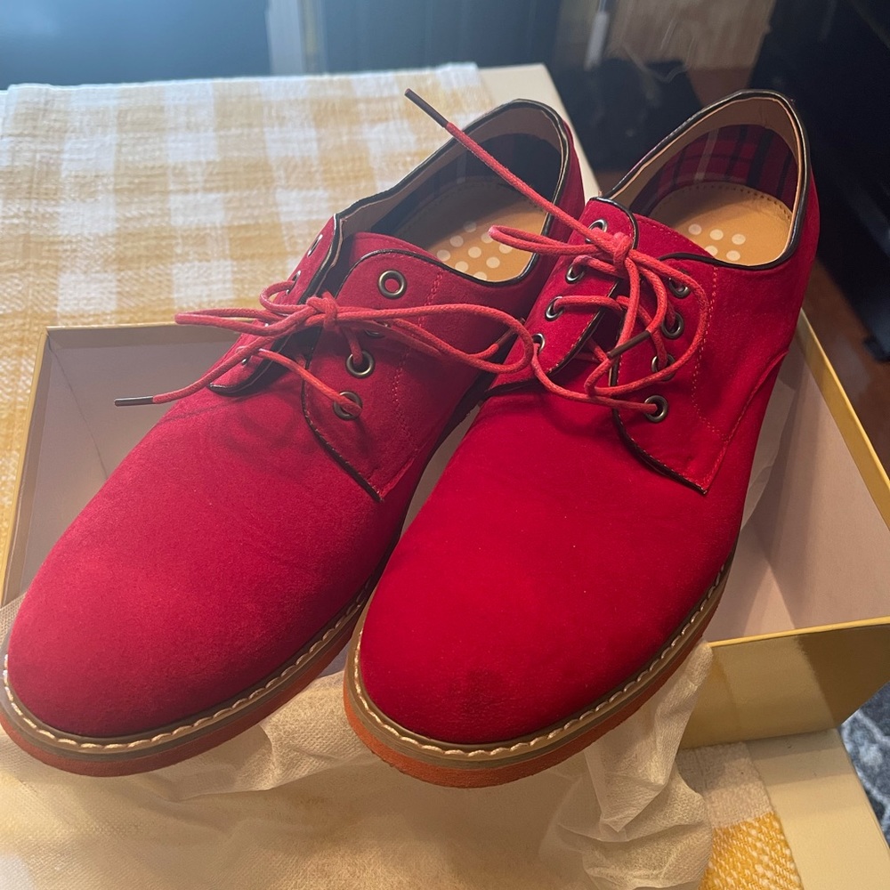 Men’s red Derby Shoes
